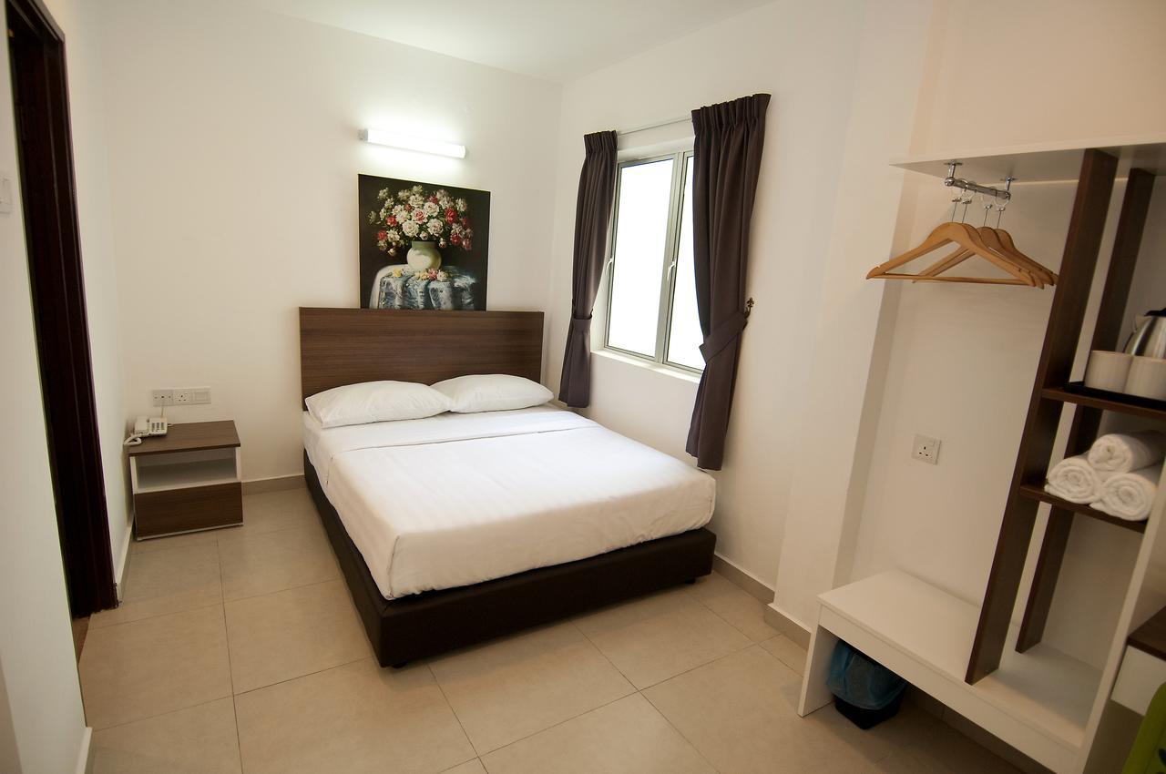 Hotel Cheqinn Іпох Екстер'єр фото